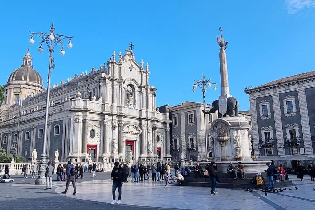 Evviva La Sicilia Catania Apartamento Exterior foto